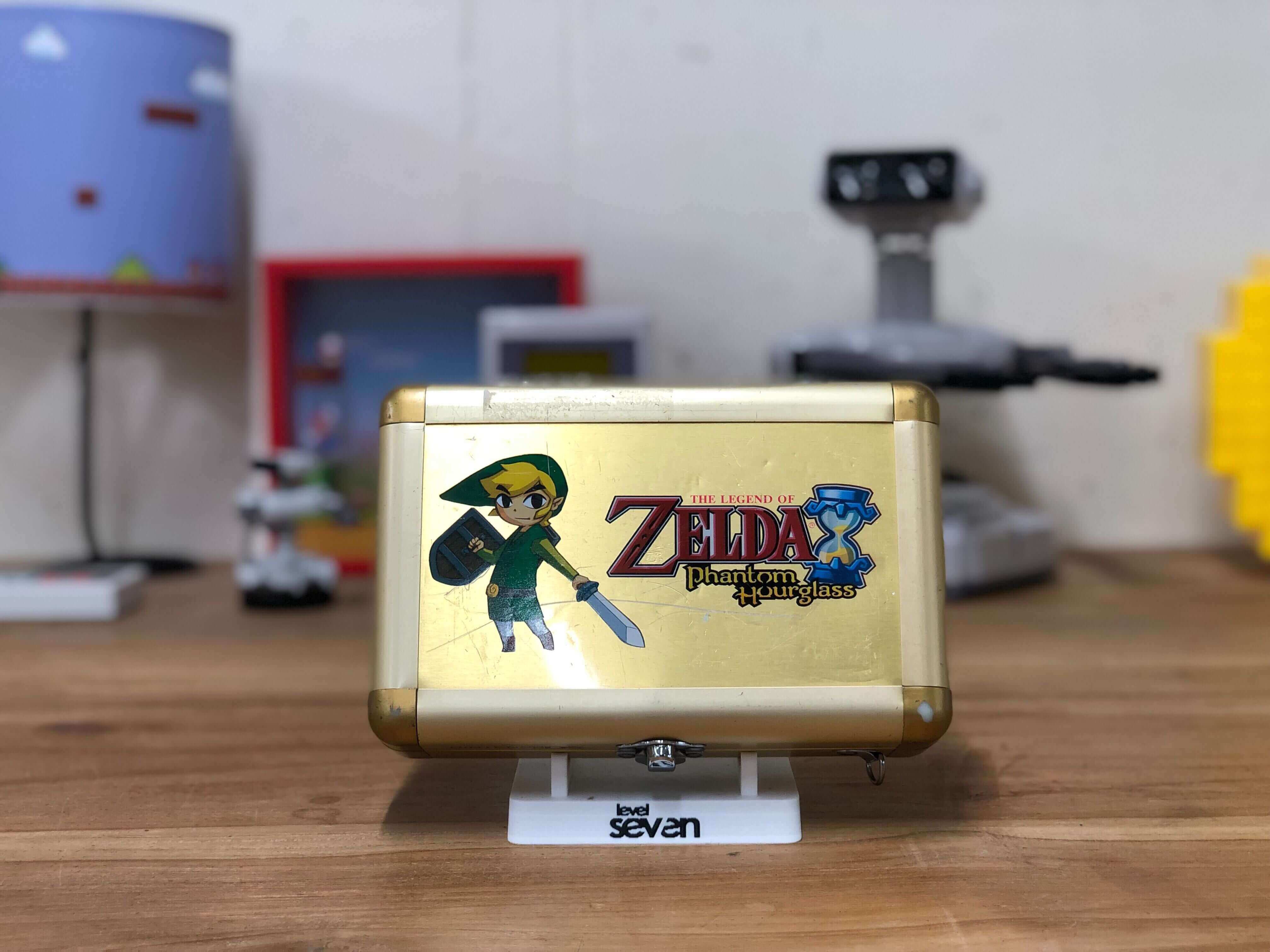 Nintendo DS Zelda Steel Case - Nintendo DS Hardware