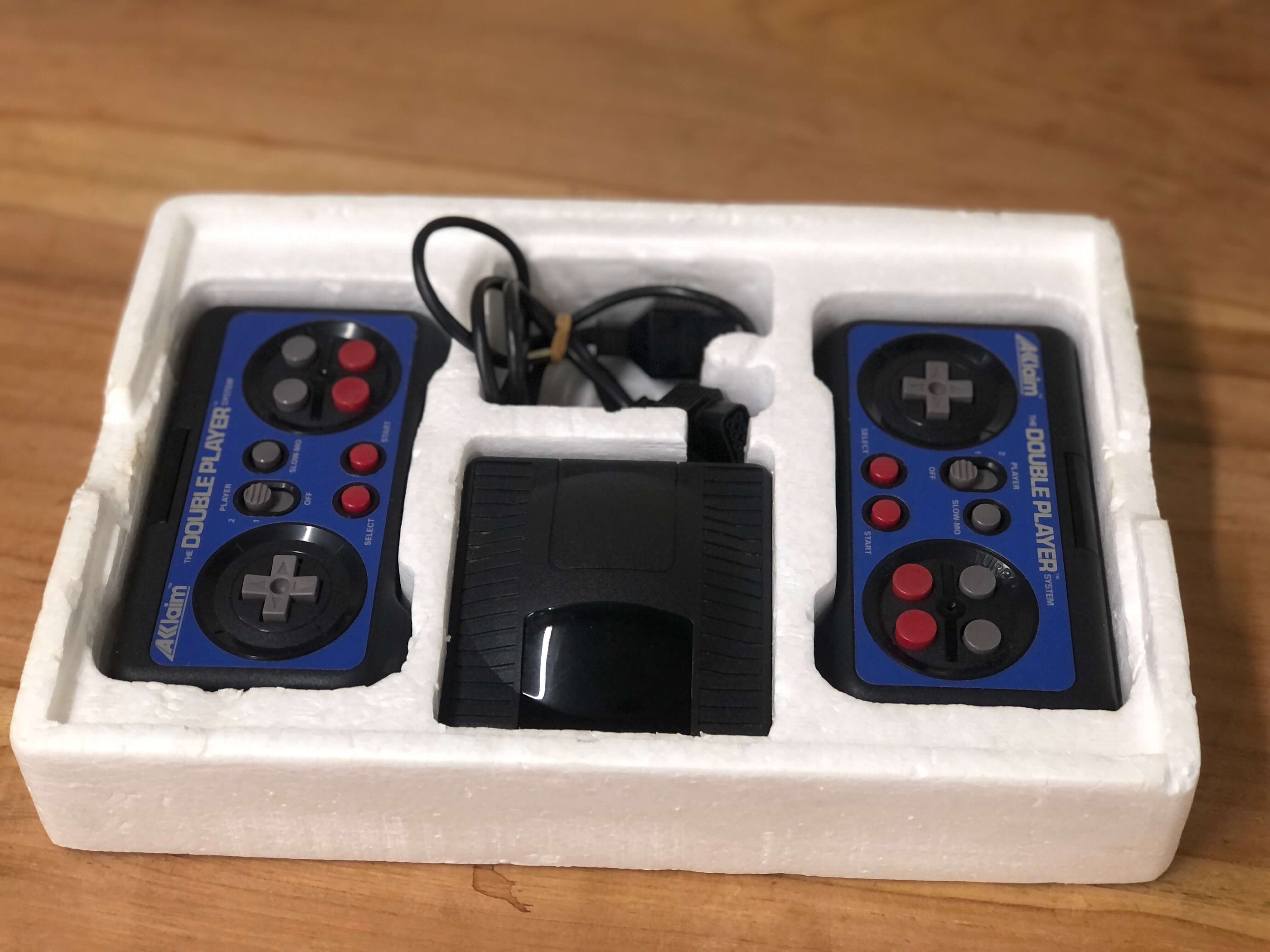 Akklaim Wireless Double Player System [Complete] - Nintendo NES Hardware - 2