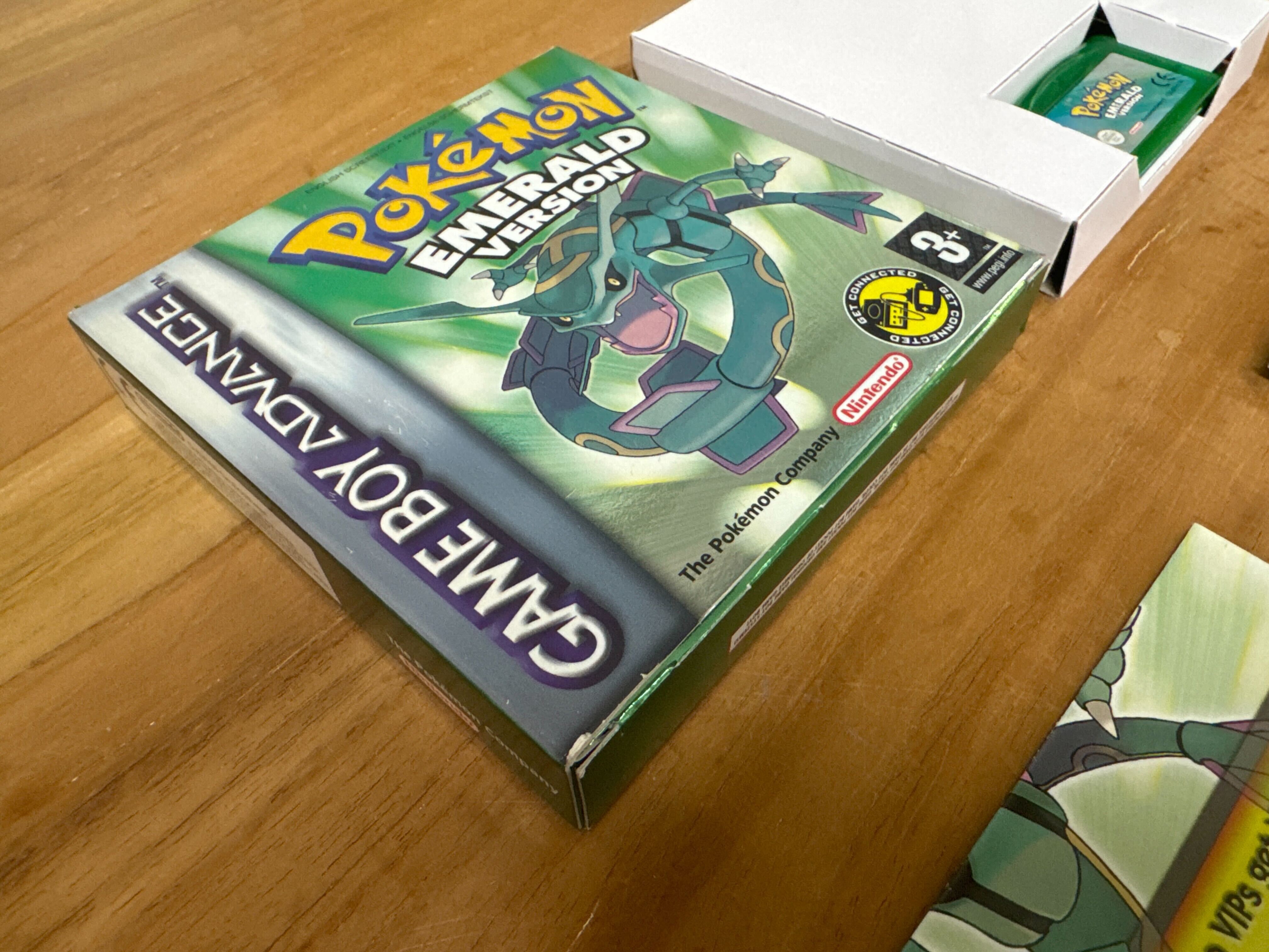 Pokemon Emerald - Gameboy Advance Games [Complete] - 4