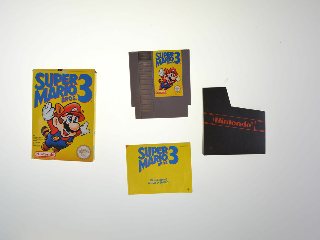 Super Mario Bros 3 - Nintendo NES Games [Complete]