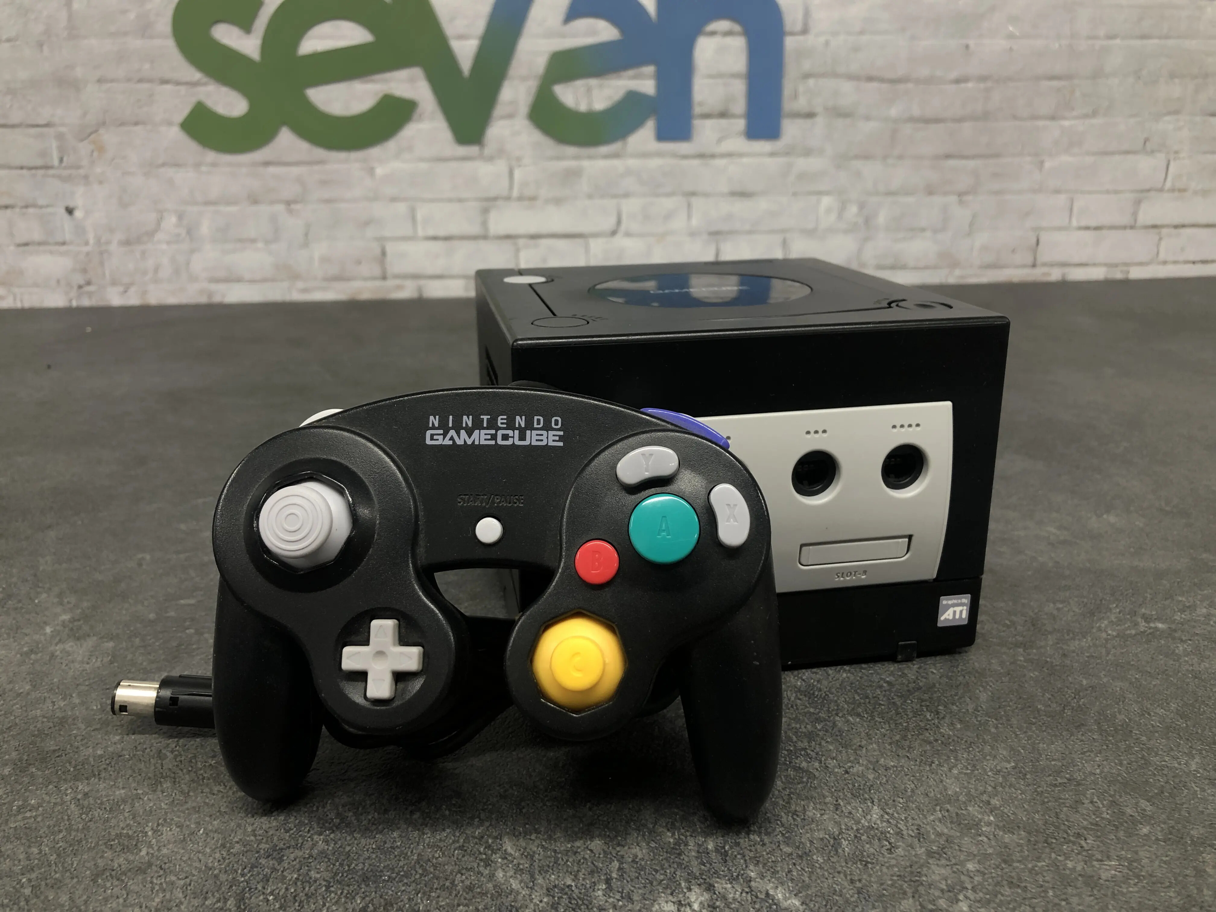 Nintendo Gamecube Starter Pack - Black - Premium [Complete]