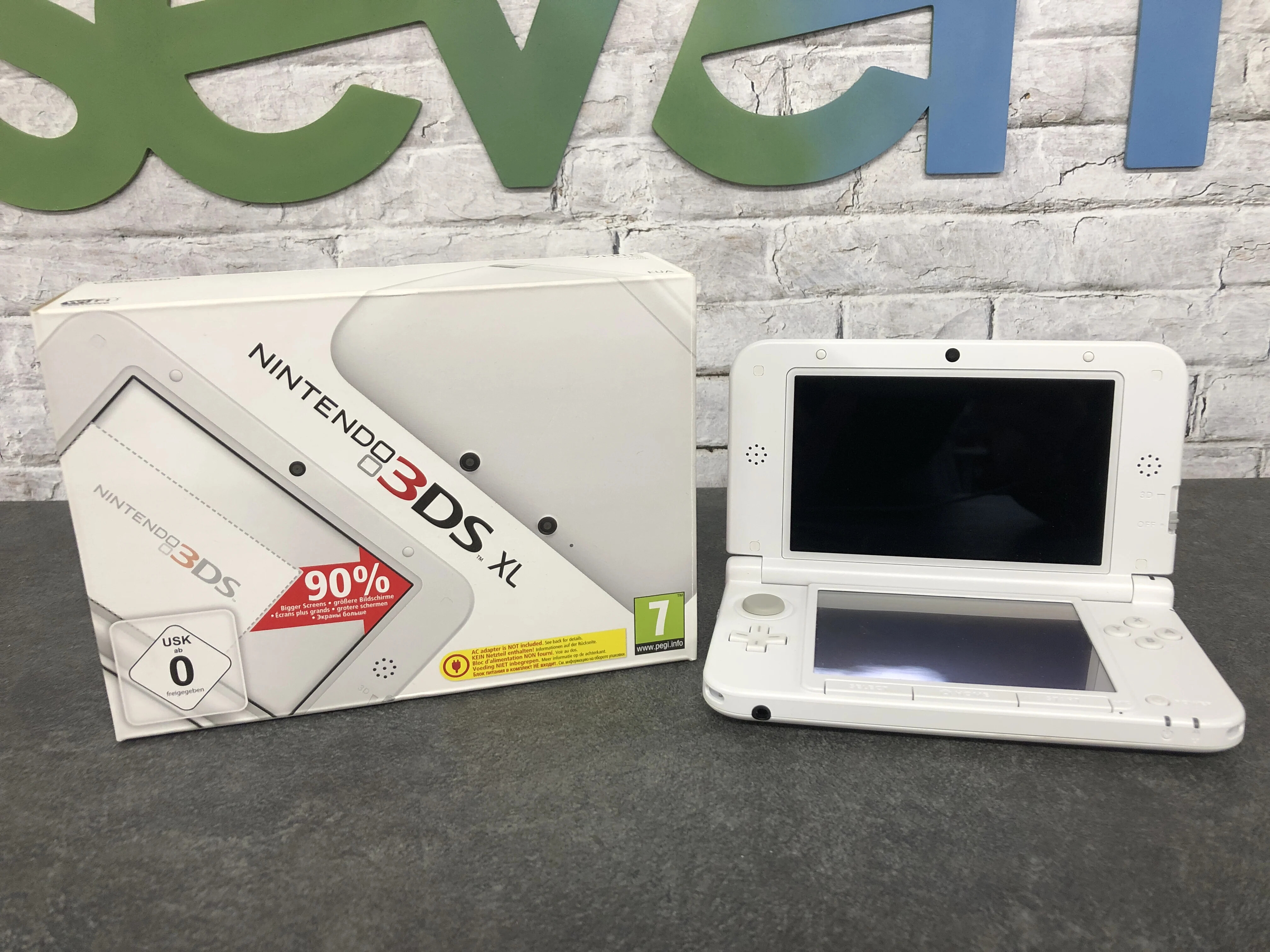 Nintendo 3DS XL - White [Complete] - Nintendo 3DS Hardware
